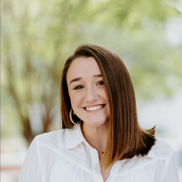 Meet your Posher, Cece - Picture 1 of 1